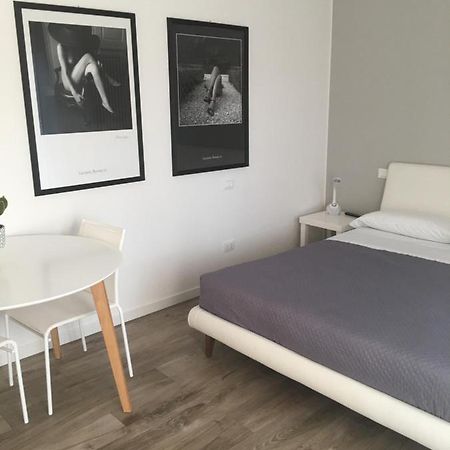 Relax & Emozioni Rooms Валеджо-суль-Минчо Экстерьер фото