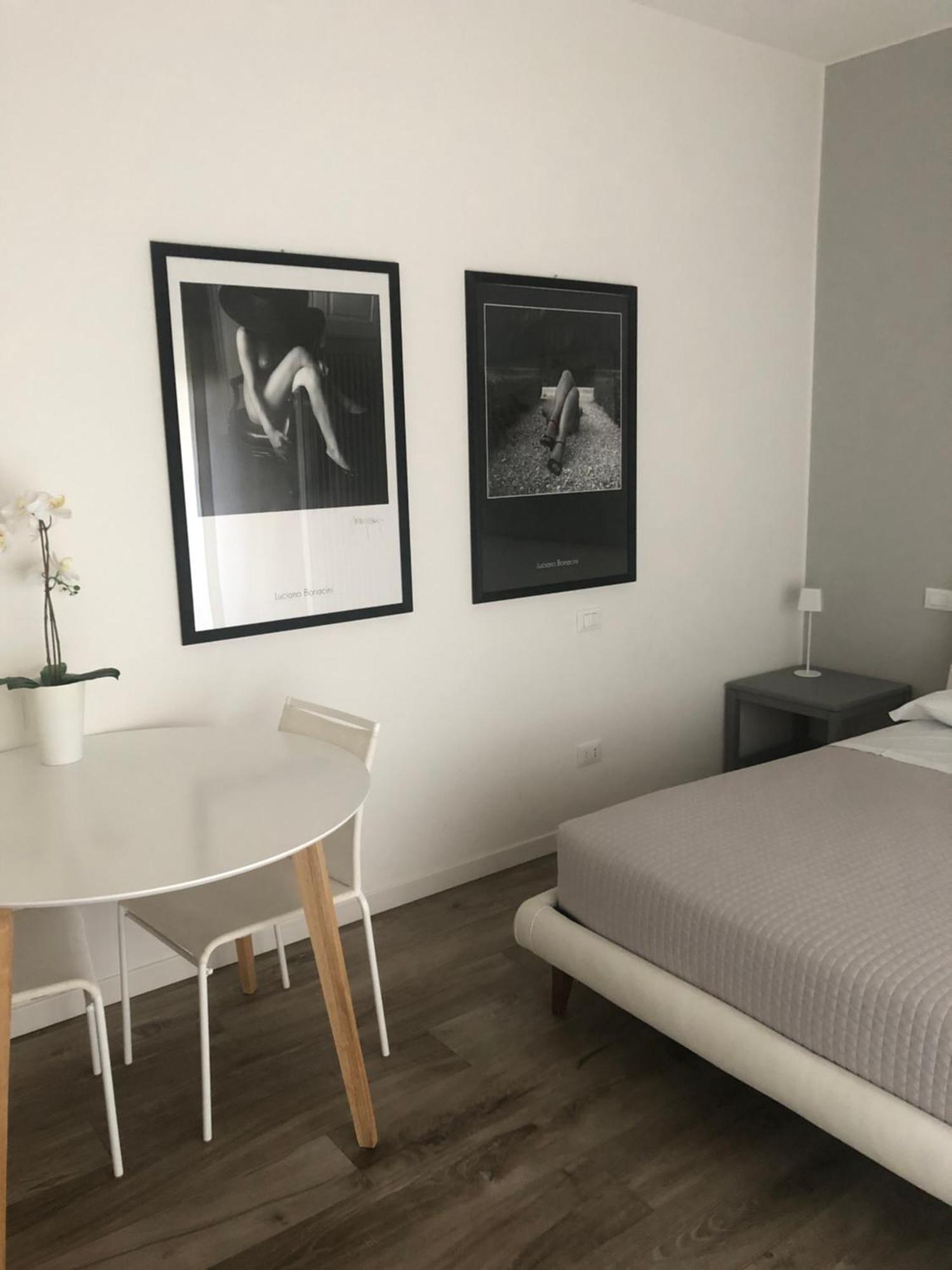 Relax & Emozioni Rooms Валеджо-суль-Минчо Экстерьер фото